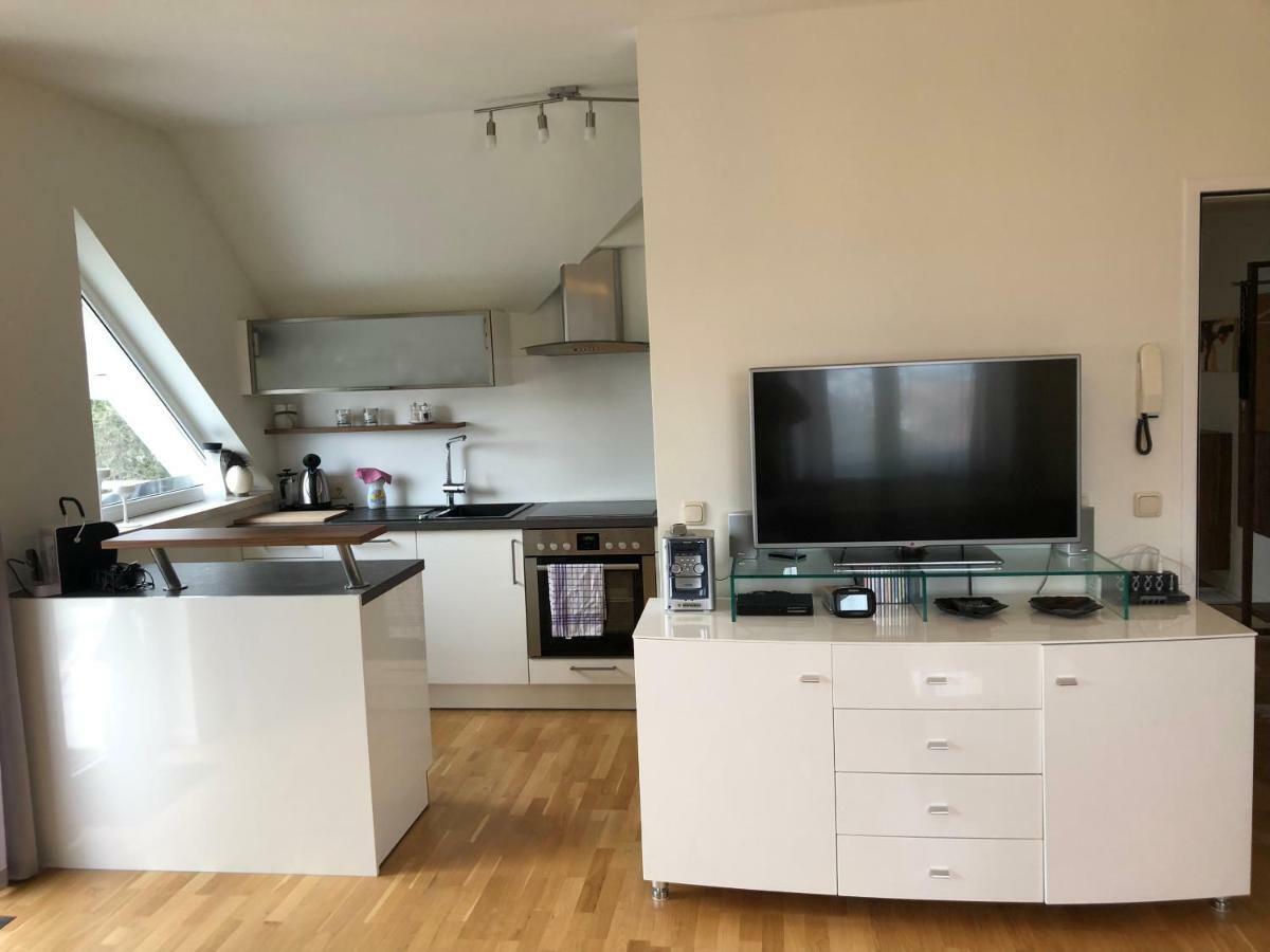 Superior-Apartment Mit Pool Und Seezugang Velden am Wörthersee Esterno foto
